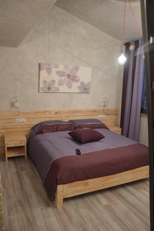 פיטיליאנו Agriturismo La Collina חדר תמונה
